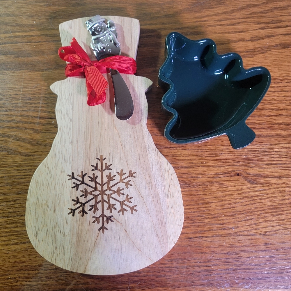 Holiday Snowman Board & Tree Ramekin